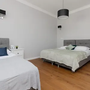 Center Chmielna By Renters Warszawa